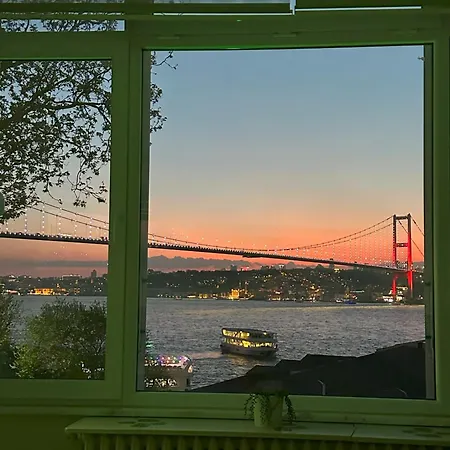Bosphorus View Entire 2 Bedroom Flat