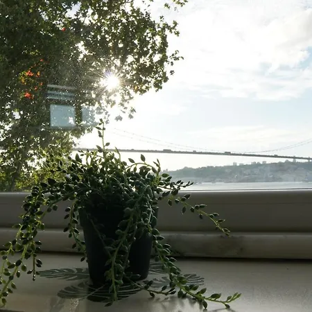 아파트 Bosphorus View Entire 2 Bedroom Flat