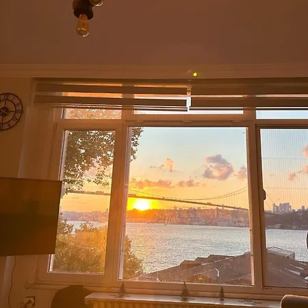아파트 Bosphorus View Entire 2 Bedroom Flat